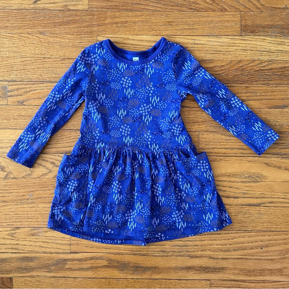 Tea Collection Hello Kitty and Friends Long Sleeve Pocket Dress size 2